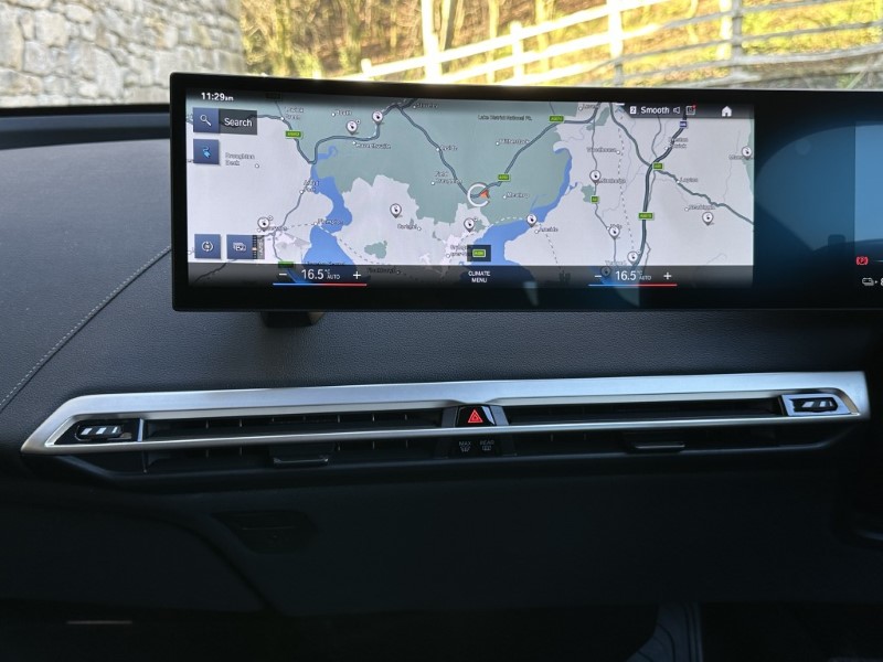 Used BMW iX 2022 for sale - 76982015: Photo 8