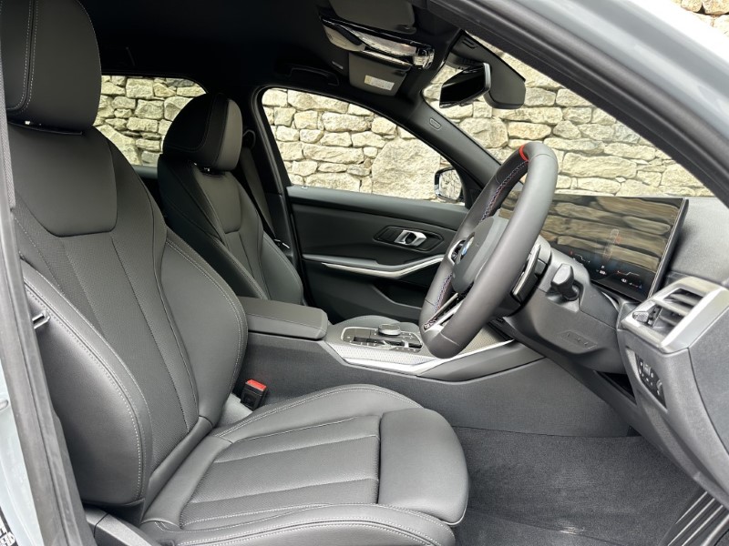 Used BMW 3 Series 2025 for sale - 76981791: Photo 11