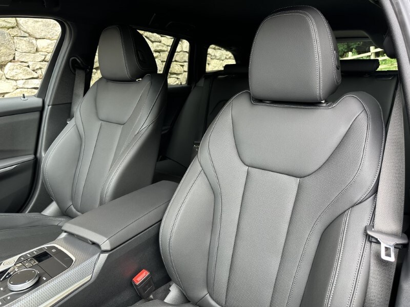 Used BMW 3 Series 2025 for sale - 76981791: Photo 32