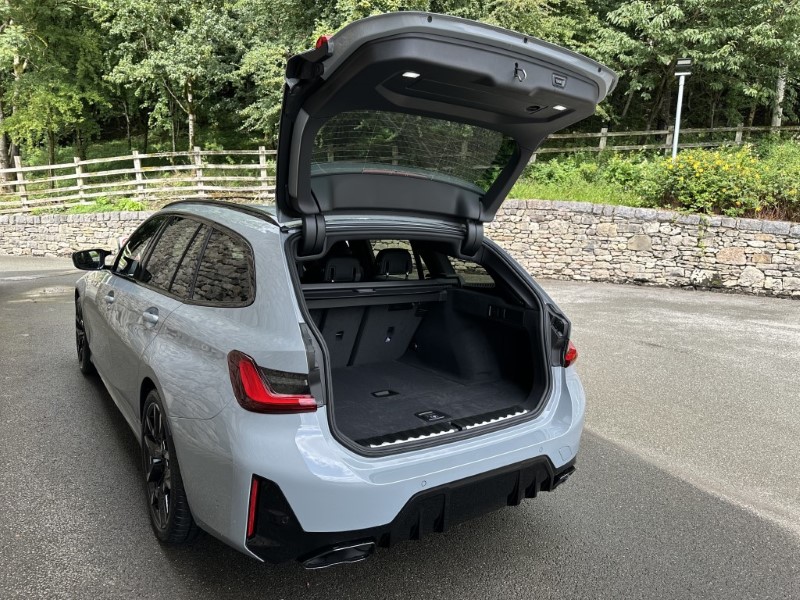 Used BMW 3 Series 2025 for sale - 76981791: Photo 43