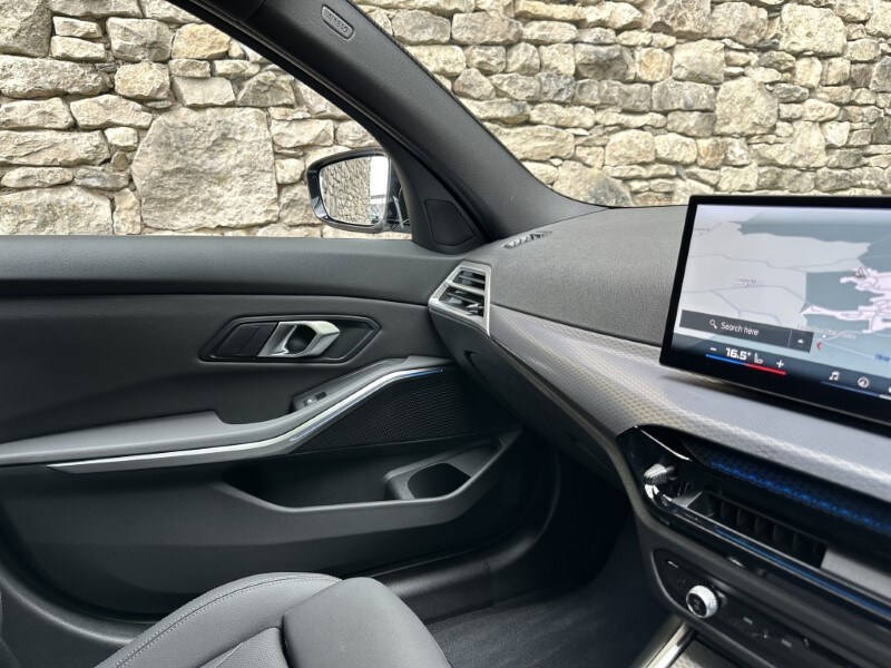 Used BMW 3 Series 2025 for sale - 76981791: Photo 63