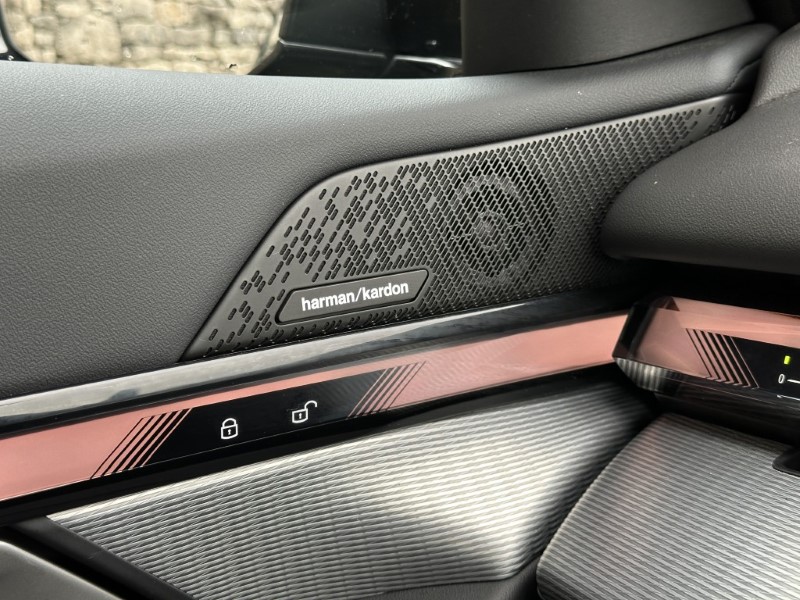 Used BMW 5 Series 2025 for sale - 77431320: Photo 24