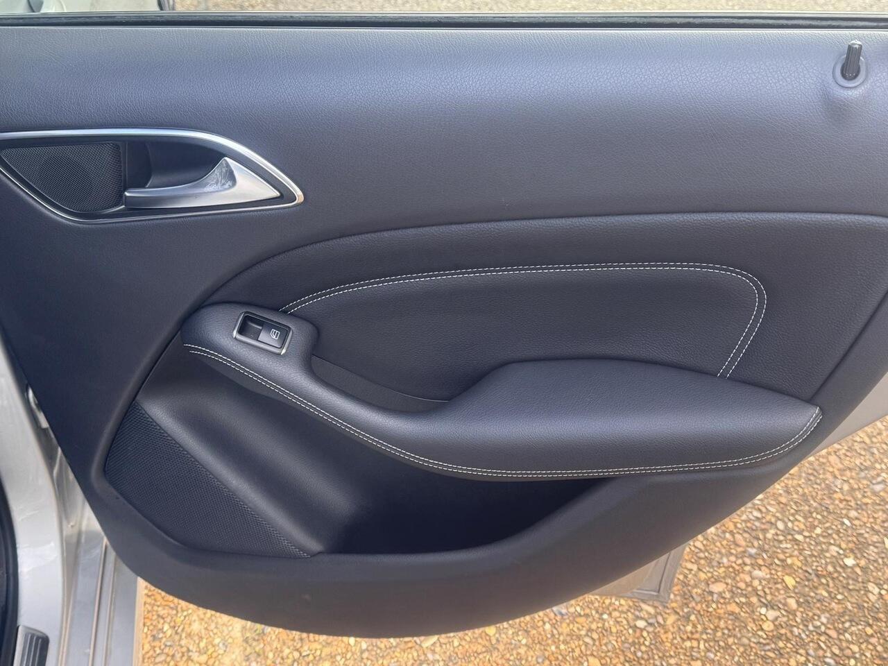 Used Mercedes-Benz B Class 2012 for sale - 78091049: Photo 36