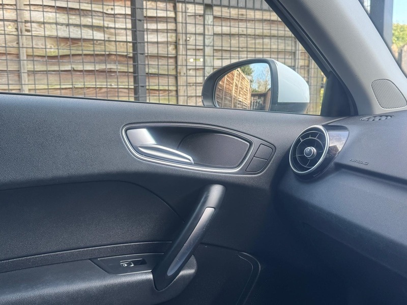 Used Audi A1 2017 for sale - 77728882: Photo 33