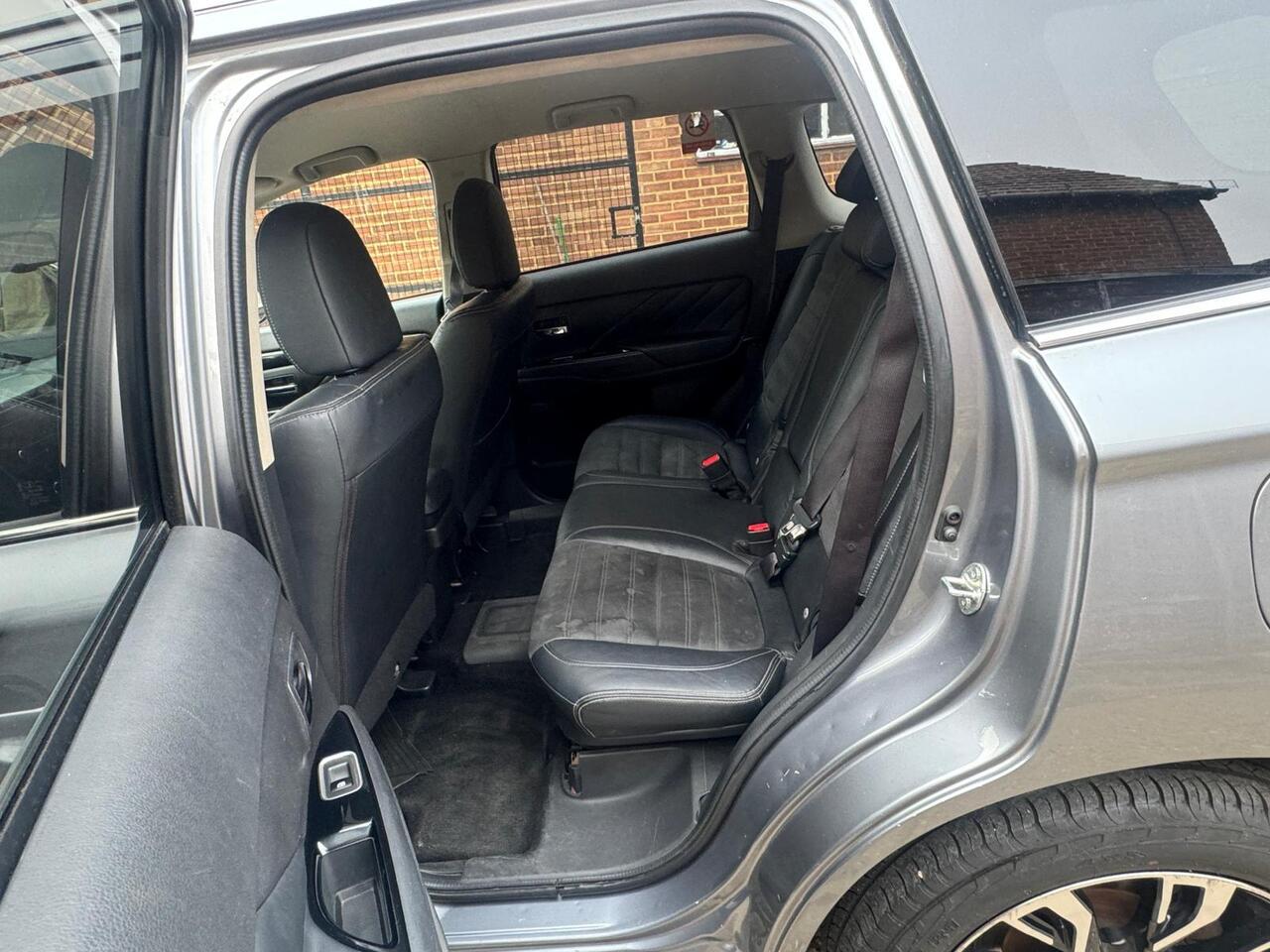 Used Mitsubishi Outlander for sale - 78091058: Photo 23