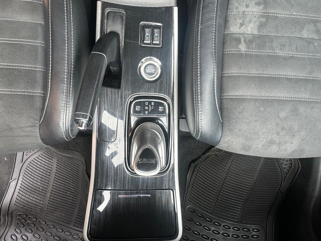 Used Mitsubishi Outlander for sale - 78091058: Photo 8