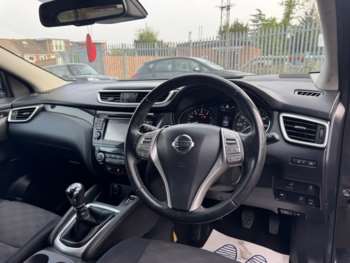 Used Nissan Qashqai 2015 for sale - 74942608: Photo