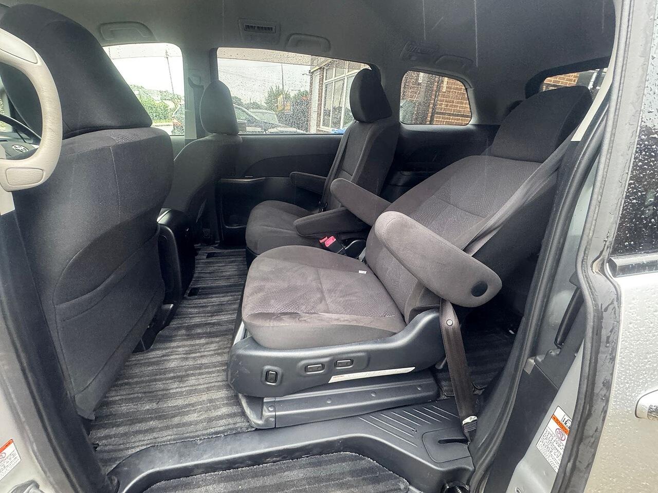 Used Toyota Estima 2024 for sale - 78091021: Photo 14