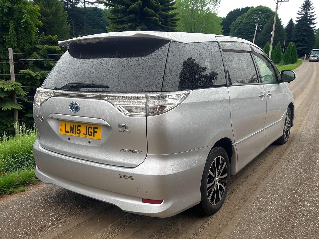 Used Toyota Estima 2024 for sale - 78091021: Photo 3