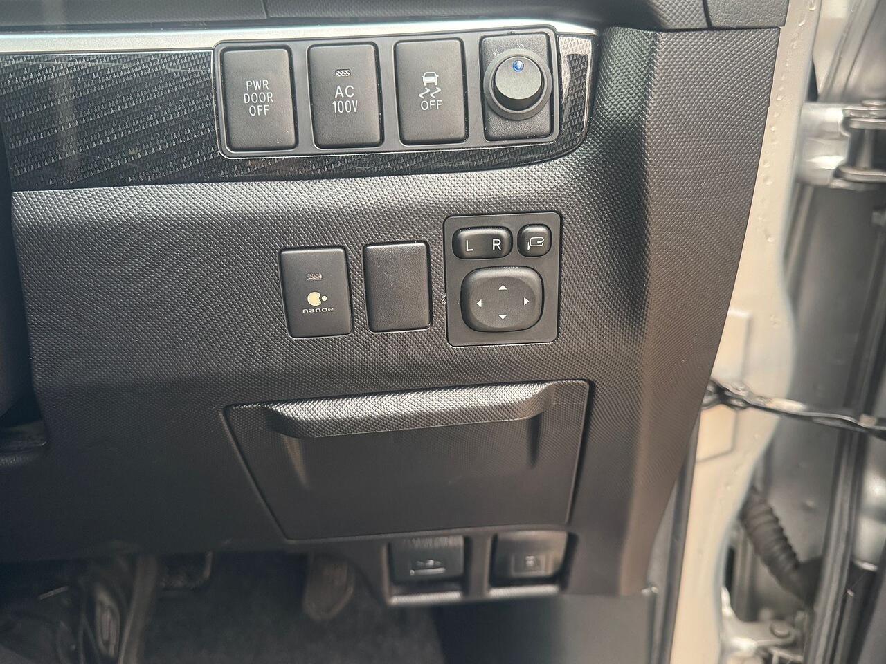 Used Toyota Estima 2024 for sale - 78091021: Photo 35