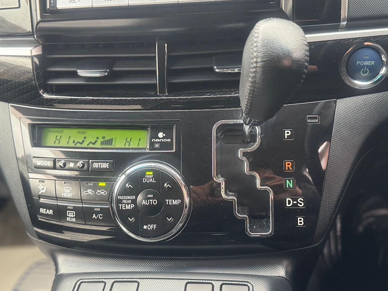 Used Toyota Estima 2024 for sale - 78091021: Photo 7