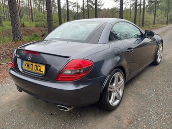 Used Mercedes-Benz SLK 2010 for sale - 77864457: Photo