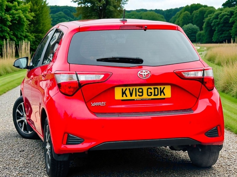 Used Toyota Yaris 2019 for sale - 77335643: Photo 19