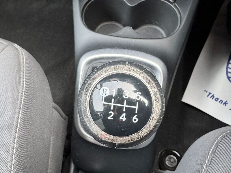 Used Toyota Yaris 2019 for sale - 77335643: Photo 23