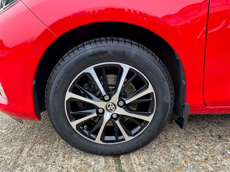 Used Toyota Yaris 2019 for sale - 77335643: Photo 47