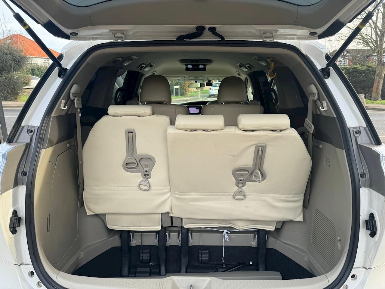 Used Toyota Estima 2023 for sale - 78091041: Photo 7