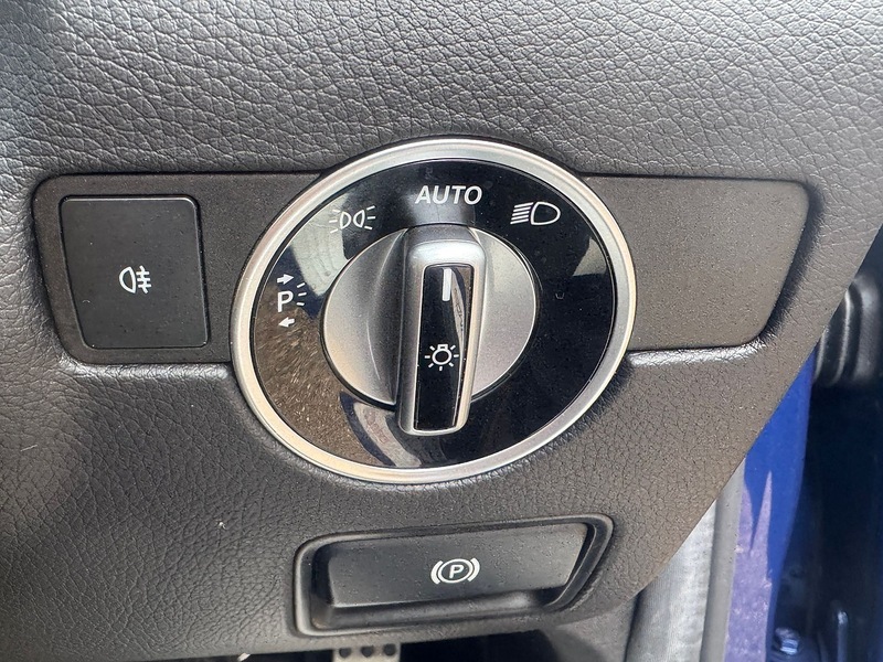 Used Mercedes-Benz SLC 2017 for sale - 76461143: Photo 14