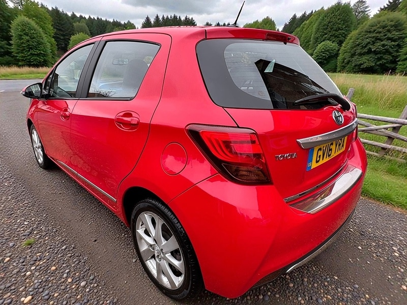 Used Toyota Yaris 2016 for sale - 77577908: Photo 10