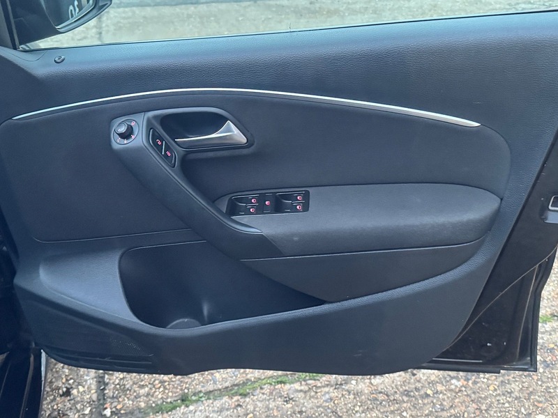 Used Volkswagen Polo 2017 for sale - 77430968: Photo 33