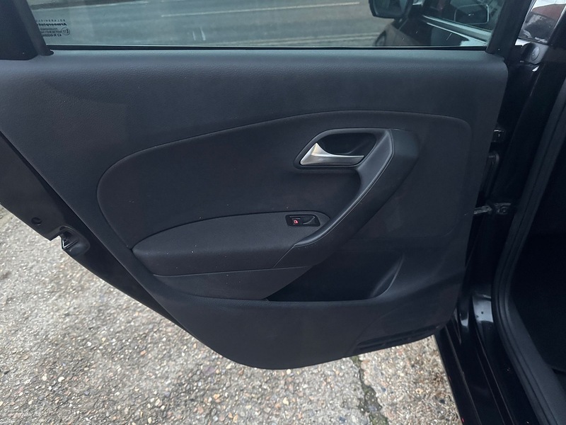 Used Volkswagen Polo 2017 for sale - 77430968: Photo 36