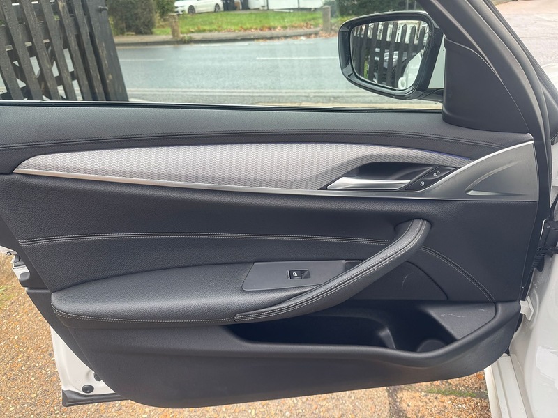 Used BMW 5 Series 2018 for sale - 76564877: Photo 48