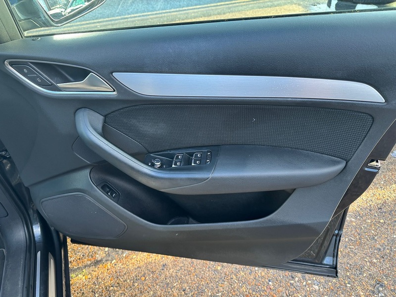 Used Audi Q3 2018 for sale - 77233482: Photo 38