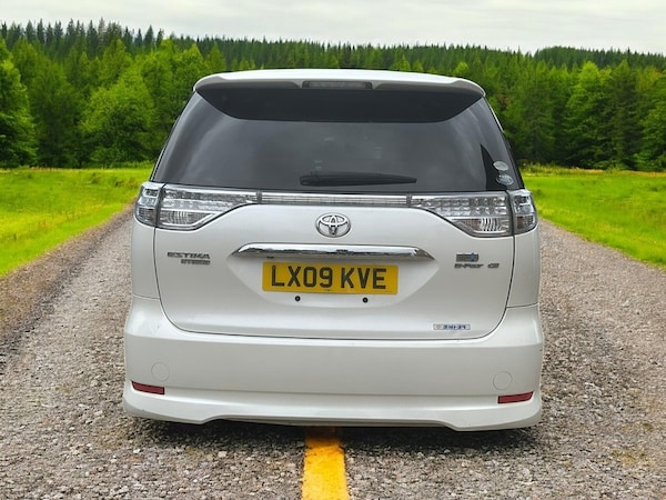 Used Toyota Estima 2021 for sale - 74733624: Photo 10