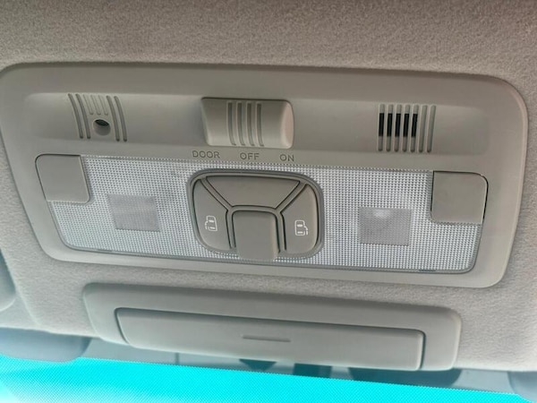 Used Toyota Estima 2021 for sale - 74733624: Photo 31