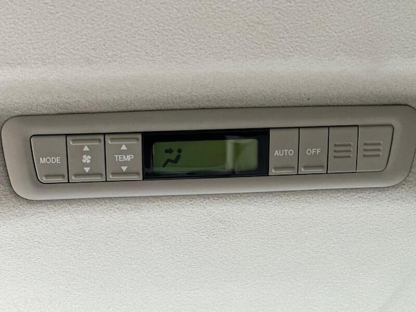 Used Toyota Estima 2021 for sale - 74733624: Photo 45