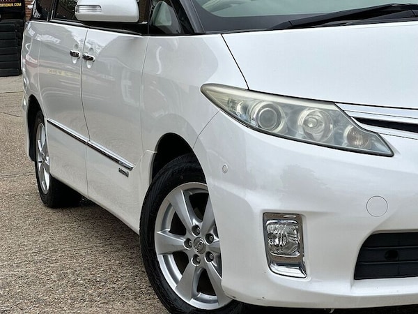 Used Toyota Estima 2021 for sale - 74733624: Photo 50