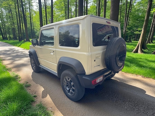 Used Suzuki Jimny for sale - 75793391: Photo 16
