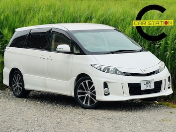 Used Toyota Estima 2015 for sale - 76946762: Photo