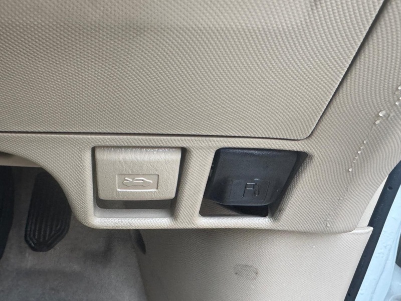 Used Toyota Estima 2015 for sale - 76946762: Photo 21