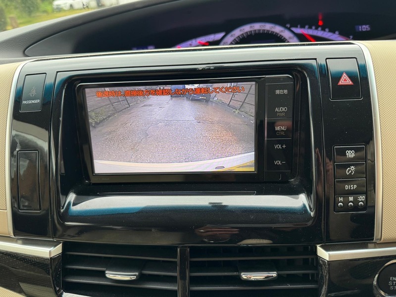 Used Toyota Estima 2015 for sale - 76946762: Photo 24