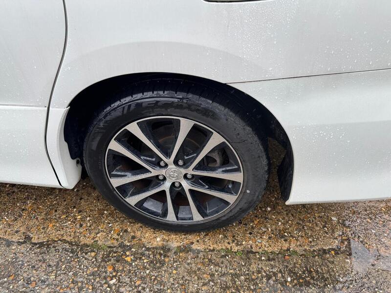 Used Toyota Estima 2015 for sale - 76946762: Photo 41