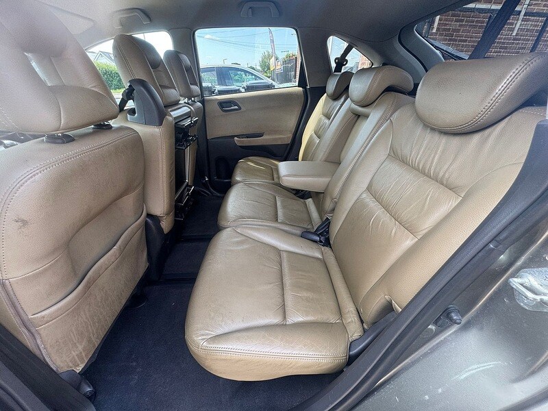 Used Honda FR-V 2008 for sale - 76063540: Photo 30