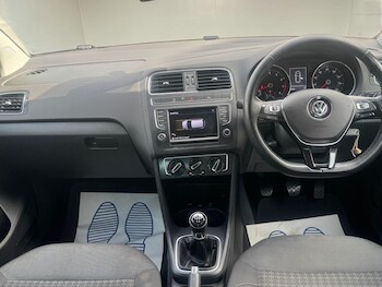 Used Volkswagen Polo 2017 for sale - 78275717: Photo