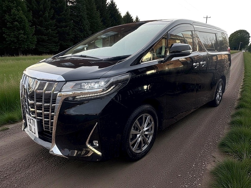Used Toyota Alphard 2025 for sale - 76502850: Photo 10