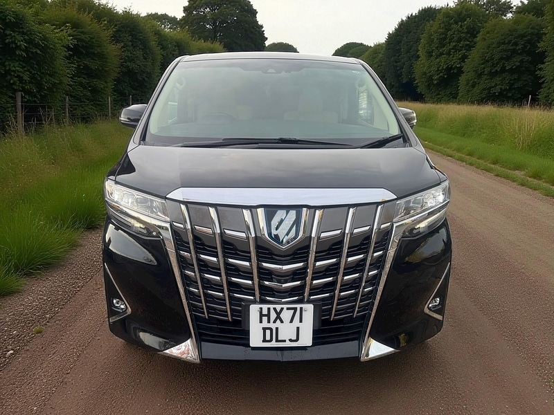 Used Toyota Alphard 2025 for sale - 76502850: Photo 2