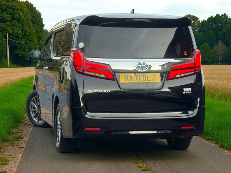 Used Toyota Alphard 2025 for sale - 76502850: Photo 31