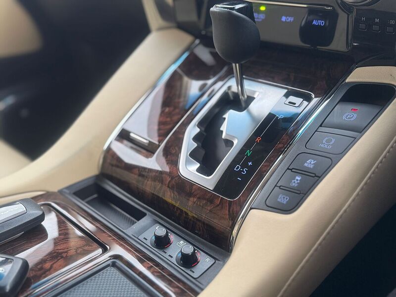 Used Toyota Alphard 2025 for sale - 76502850: Photo 4