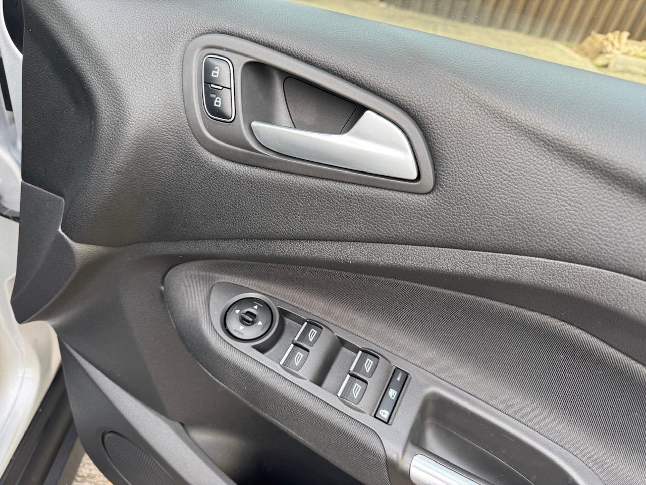 Used Ford C-Max 2016 for sale - 78091034: Photo 25