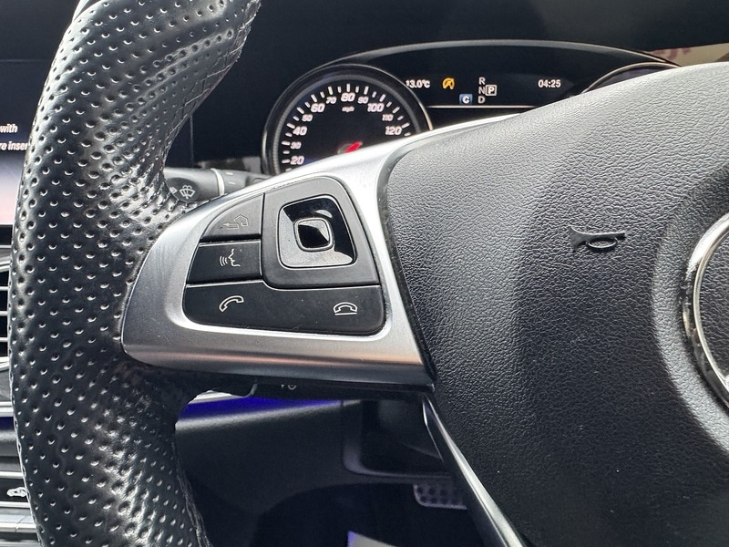 Used Mercedes-Benz E Class 2018 for sale - 76320107: Photo 11