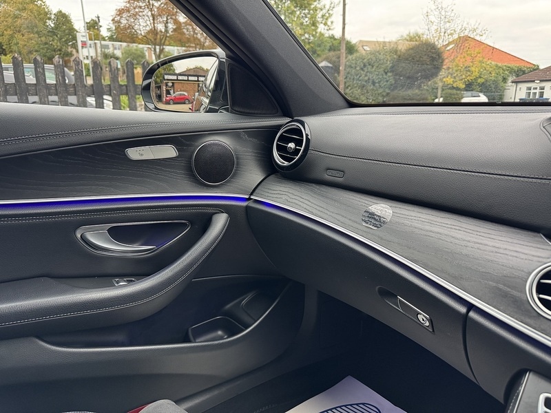 Used Mercedes-Benz E Class 2018 for sale - 76320107: Photo 25