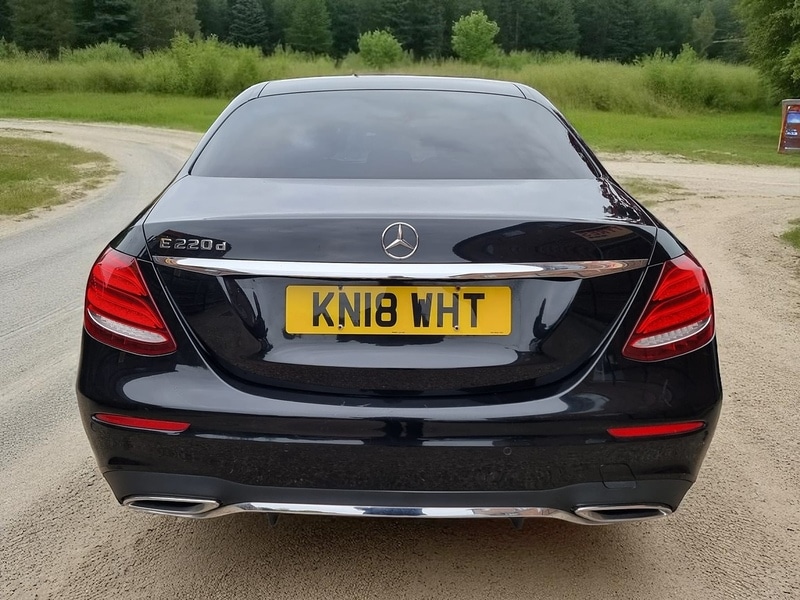 Used Mercedes-Benz E Class 2018 for sale - 76320107: Photo 7