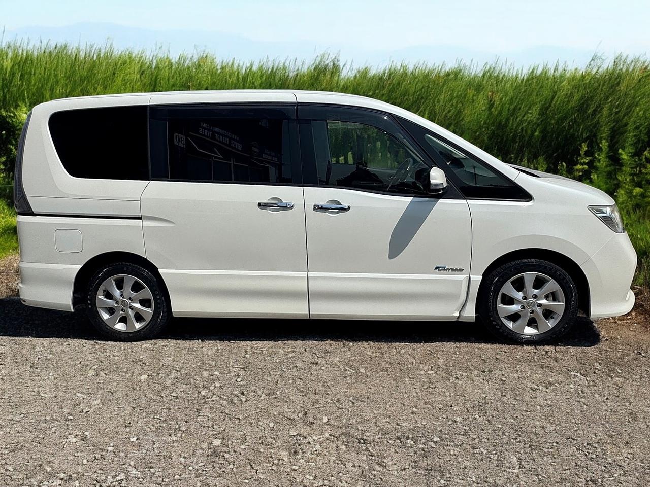 Used Nissan Serena 2023 for sale - 78091037: Photo 13