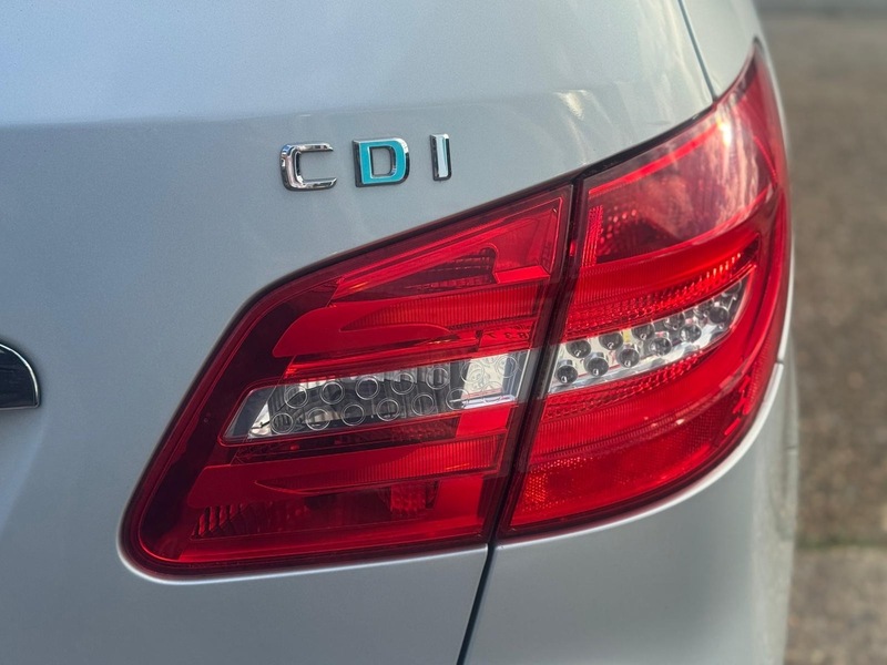 Used Mercedes-Benz B Class 2012 for sale - 77568356: Photo 34