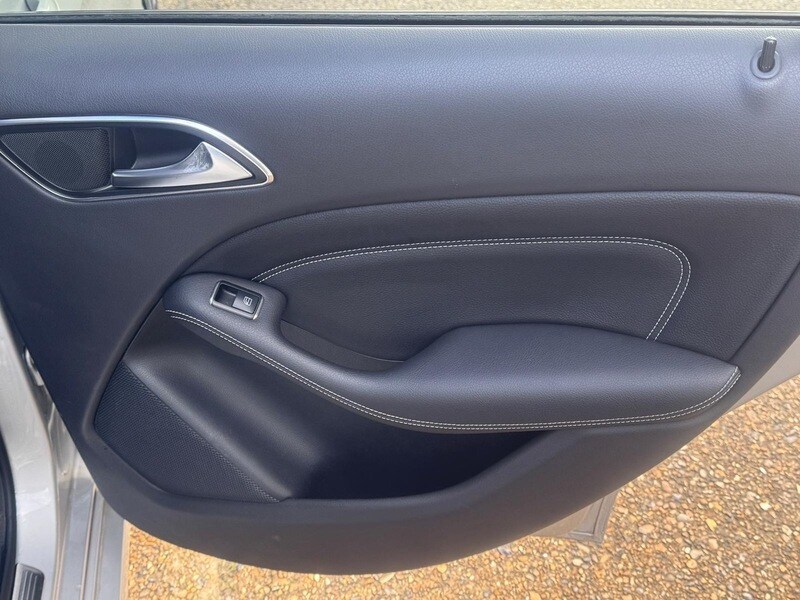 Used Mercedes-Benz B Class 2012 for sale - 77568356: Photo 39