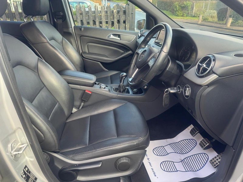 Used Mercedes-Benz B Class 2012 for sale - 77568356: Photo 4