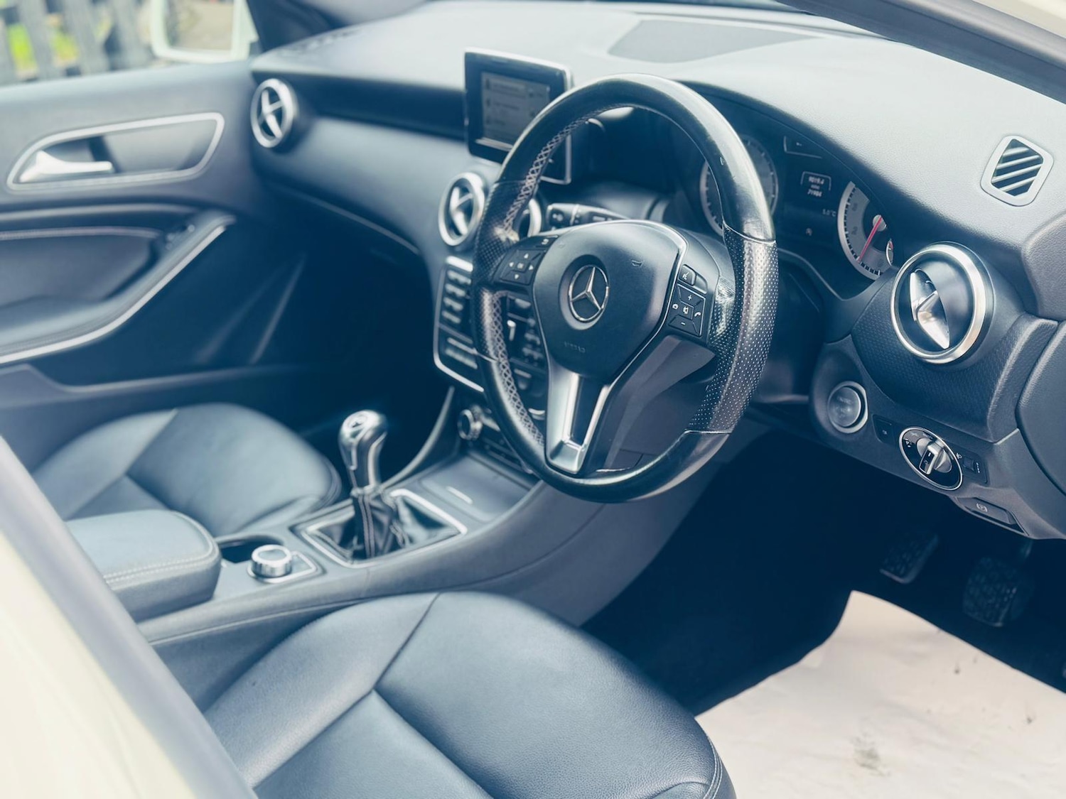 Used Mercedes-Benz A-Class 2015 for sale - 78091048: Photo 10